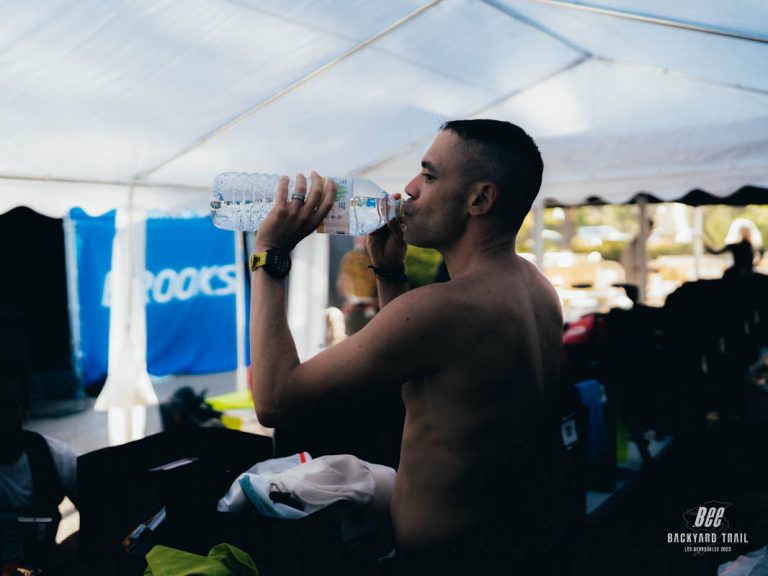 01_BEEBACKYARD2025-110