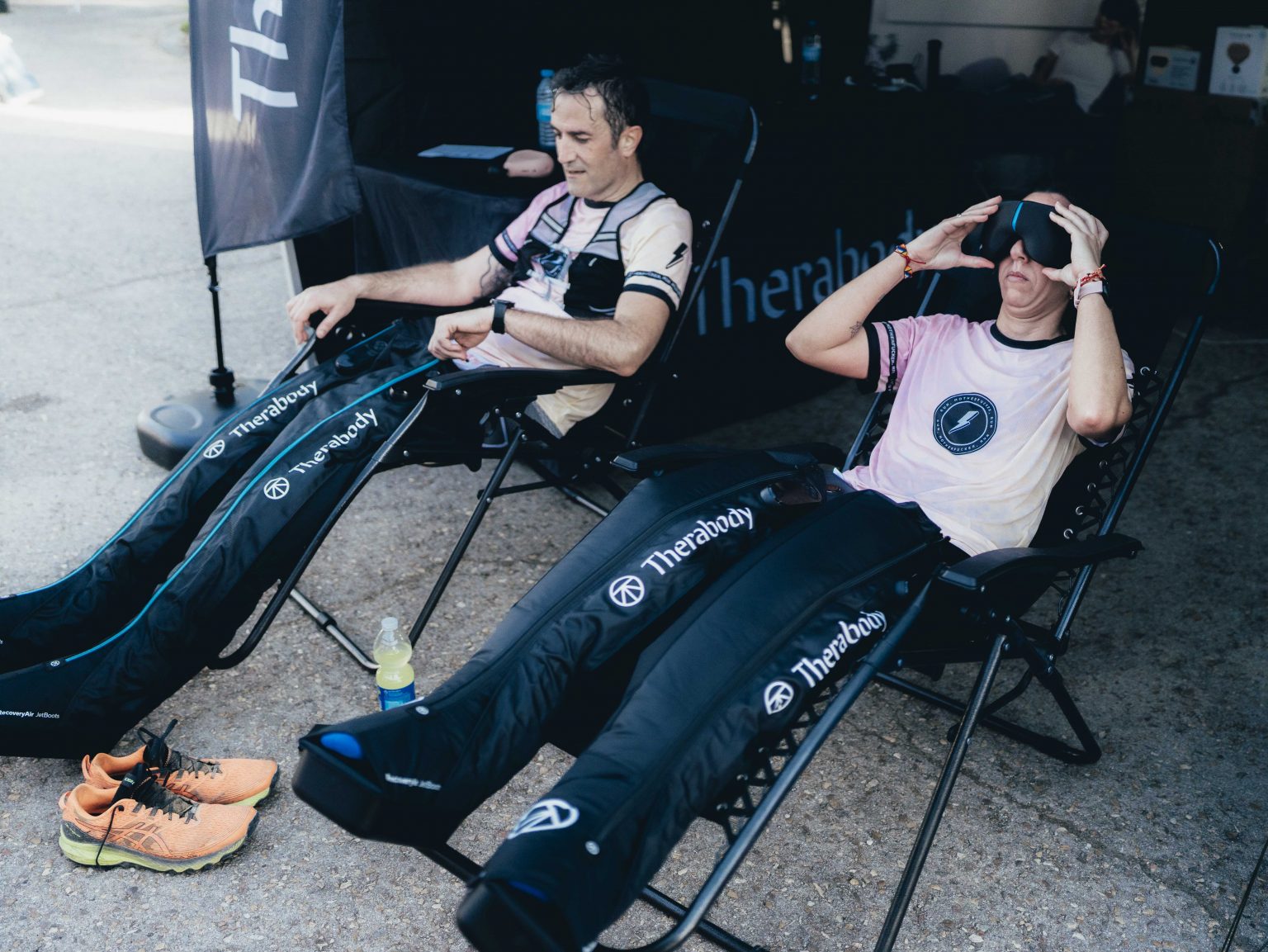 01_BEEBACKYARD2025-113