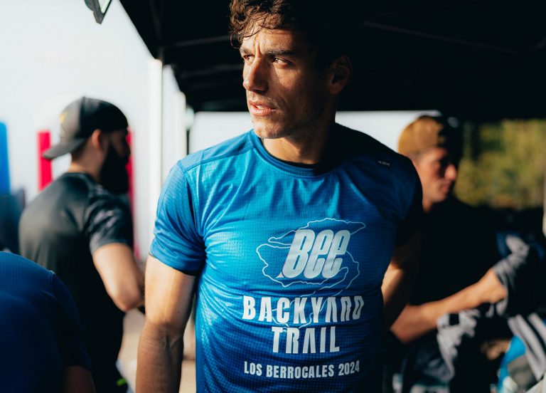 Bee-backyard-trail-los-berrocales-mariano-zel21